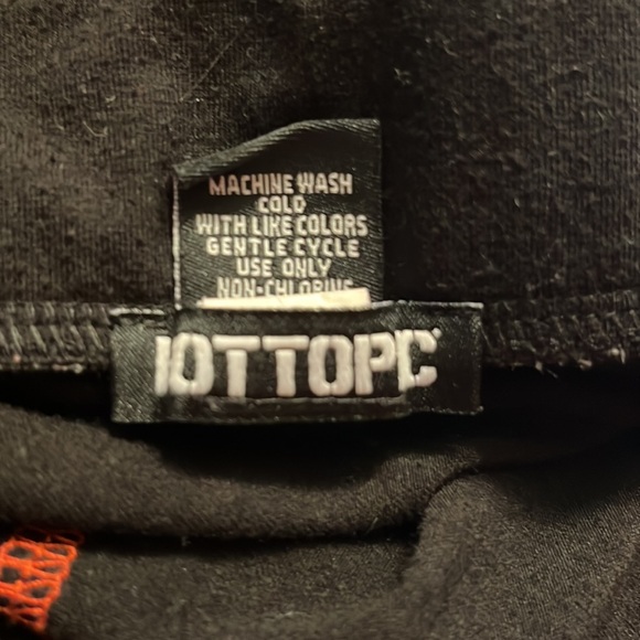 Black Hot Topic Skirt - Picture 5 of 5